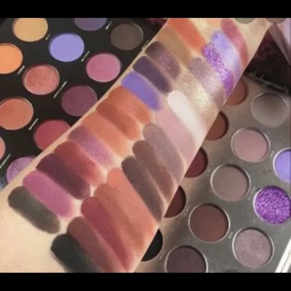 Hipdot Zion 15 eyeshadow‎ palette
